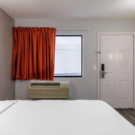 Motel 6 Элизабеттаун Экстерьер фото