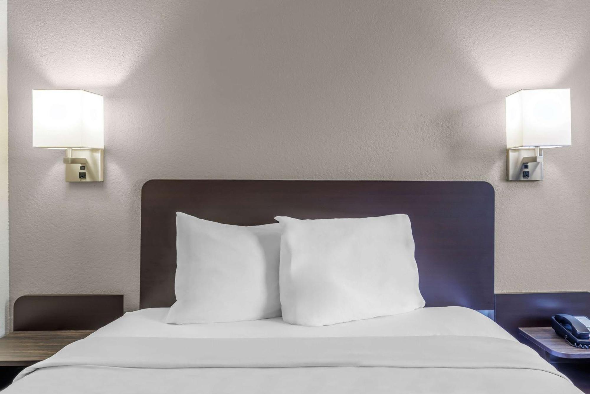 Motel 6 Элизабеттаун Экстерьер фото